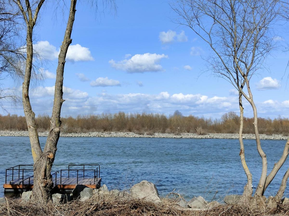 Gorgova Delta Village Luaran gambar